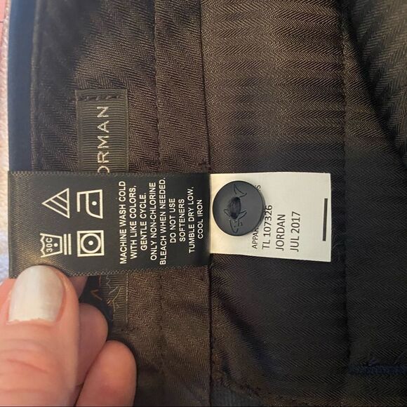 Greg Norman Flat Front Golf Shorts - Picture 10 of 11